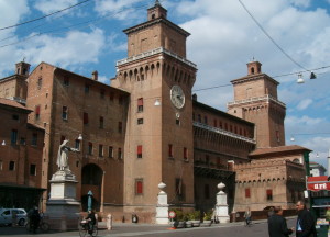 Ferrara_Castello_Estense_28mar06_01_resize
