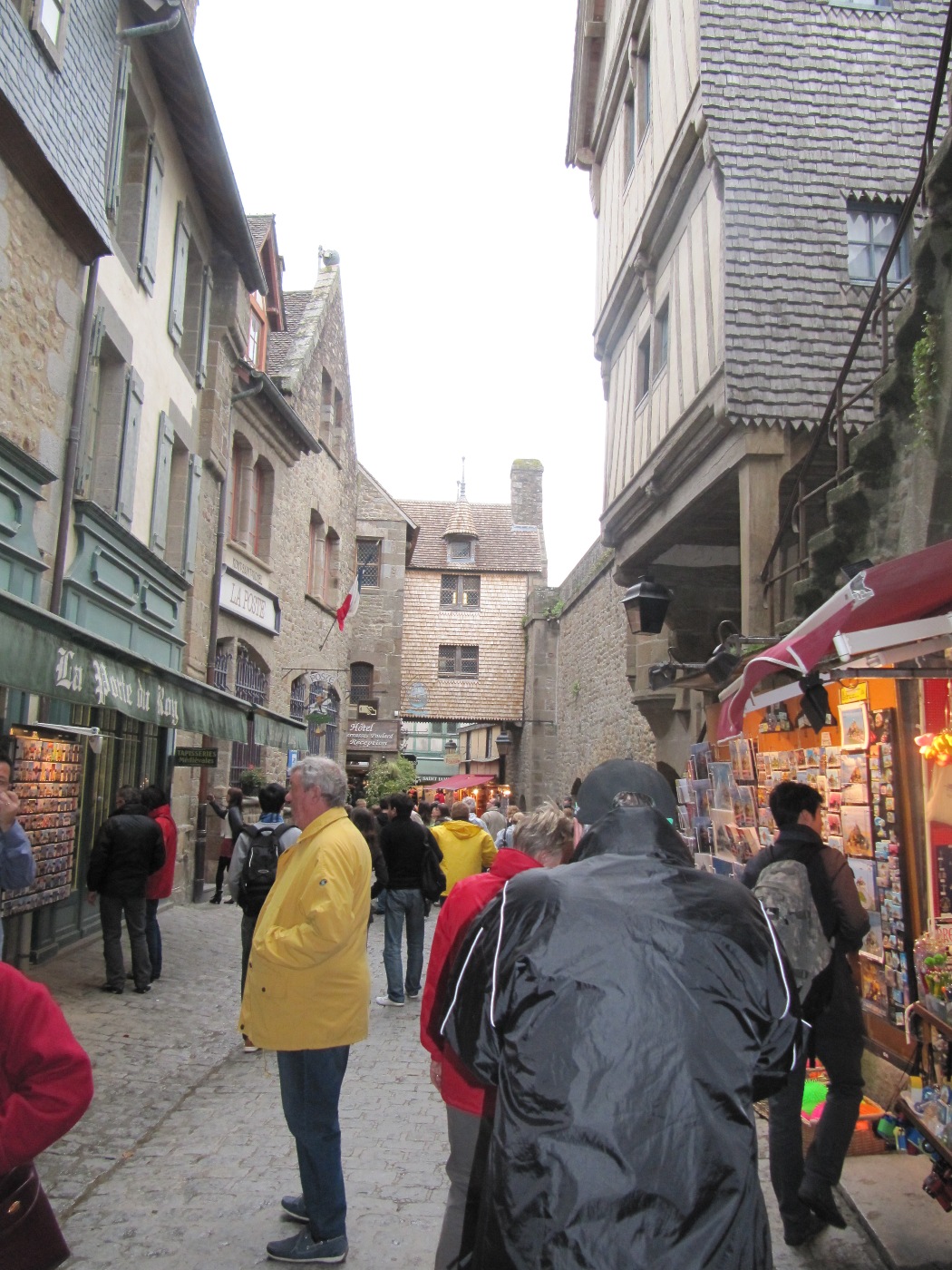 MONT  ST. MICHEL – 6 OCTOMBRIE Langa gara din Rennes se afla si autogara. De aici am luat dimineata pe la cursa spre St. Michel. Orarul autobuzului este legat de […]