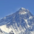   Potrivit Departamentului de Turism din Nepal cel putin 464 de alpinisti mai mult sau mai putin amatori asteapta in aceste zile sa urce pe varf impreuna cu sherpasii nepalezi. […]