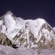 Alpinistii cehi Marek Holecek si Zdenek Hak au deschis pe 30 iulie 2017 o noua ruta pe Gasherbrum I (pe peretele de sud-vest). Ascensiunea a fost în stil sportiv, fara […]