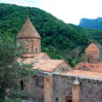Armenesti – 15 noiembrie 2021 1.Nu stiu cum se pot impaca Armenia/Artsakh cu Azerbaidjan. Presedintele Aliyev a scos o bacnota de 500 de manat pe care se poate citi „Karabah [&hellip;]